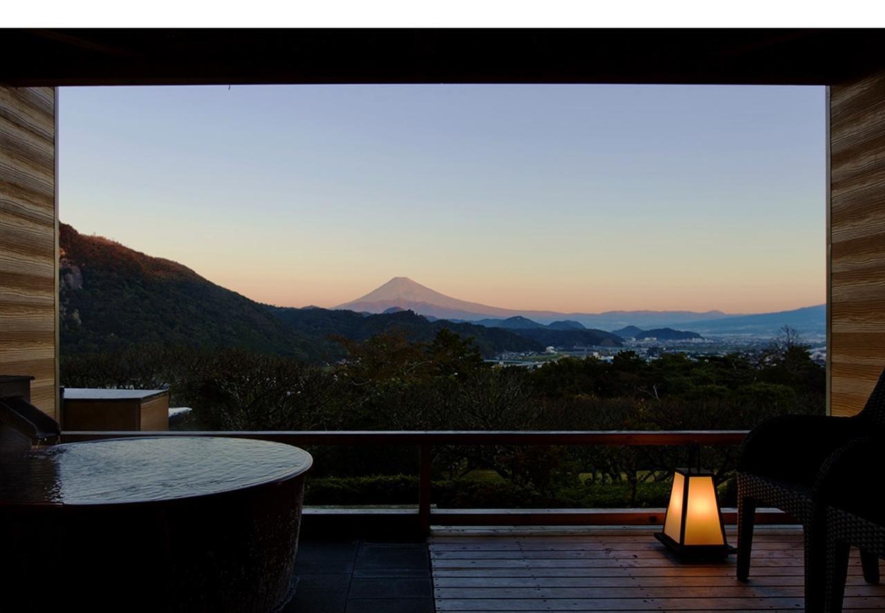 Ohito Hotel Izunokuni Exteriér fotografie